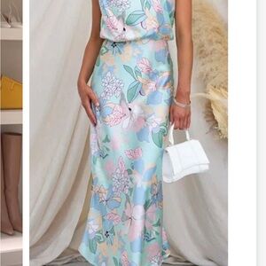 Floral Maxi Dress in Pastel Colors